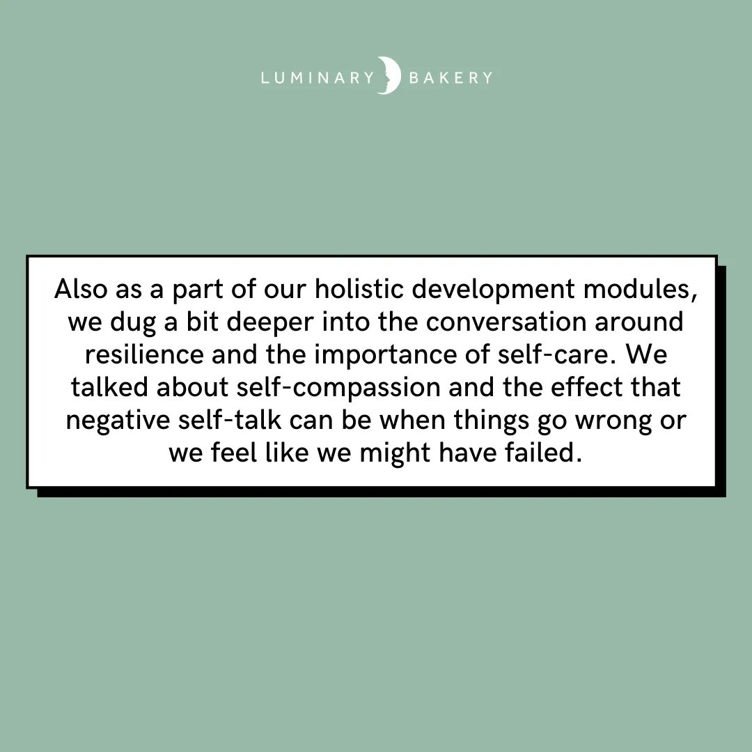 LuminaryBakery's tweet image. It’s one of the trainee&apos;s (and our) favourite weeks on the #LuminaryEmployabilityCourse: the famous Cinnamon Swirl! 

Luminary is known for our massive cinnamon swirls &amp;amp; our trainees have now been dubbed a full-fledged #LuminaryCinnamonSwirlGirl.