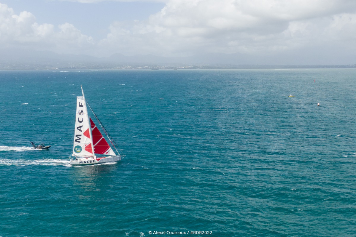 [ARRIVEE] <a href="/IsabelleJoschke/">Isabelle Joschke - Skipper MACSF</a> a passé la ligne d'arrivée 9e de sa classe après 13 jours 2 heures 56 minutes 54 secondes de course ! 🎉👏👏
Le groupe MACSF et ses collaborateurs sont fiers de leur skipper !

#RDR2022
📷Alexis Courcoux