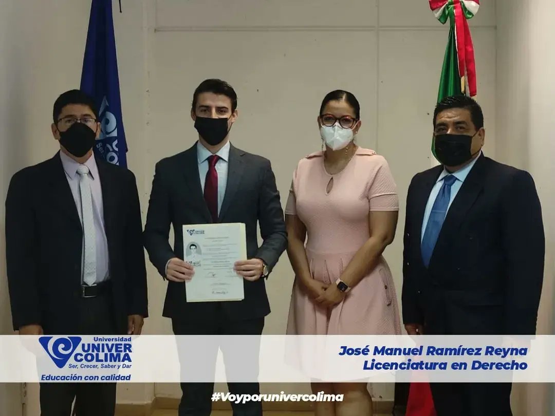 univer_colima's tweet photo. En Universidad UNIVER Colima unimos nuestro júbilo con las familias de nuestros noveles licenciados que hoy se incorporan a las filas de la producción en favor de Colima y de México. 🙌💙 https://t.co/Svq8nfrqhG
