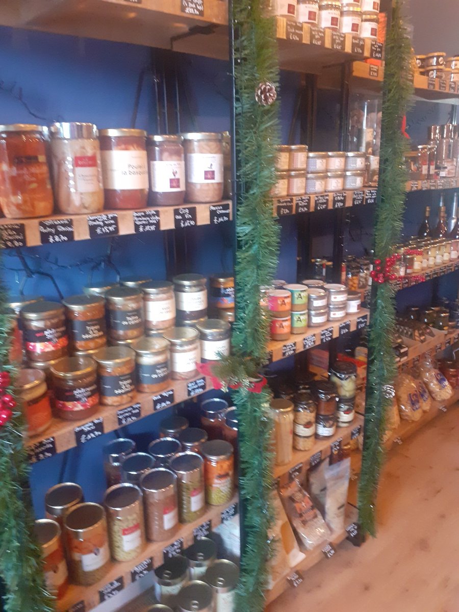sandymb1956's tweet photo. Franceโฝ๏ธAustralia 7pm #FIFAWorldCup Visited @ChezRoger_deli #Morningside #HolyCorner #Edinburgh for French deli treats๐Nice shop friendly service๐๐ป๐๐ปmerci beaucoup,avoir une saison des fetes chargee๐I should maybe buy in some Fosters๐บVegemite n Lamingtons to balance things๐. https://t.co/WbxB3iJyia