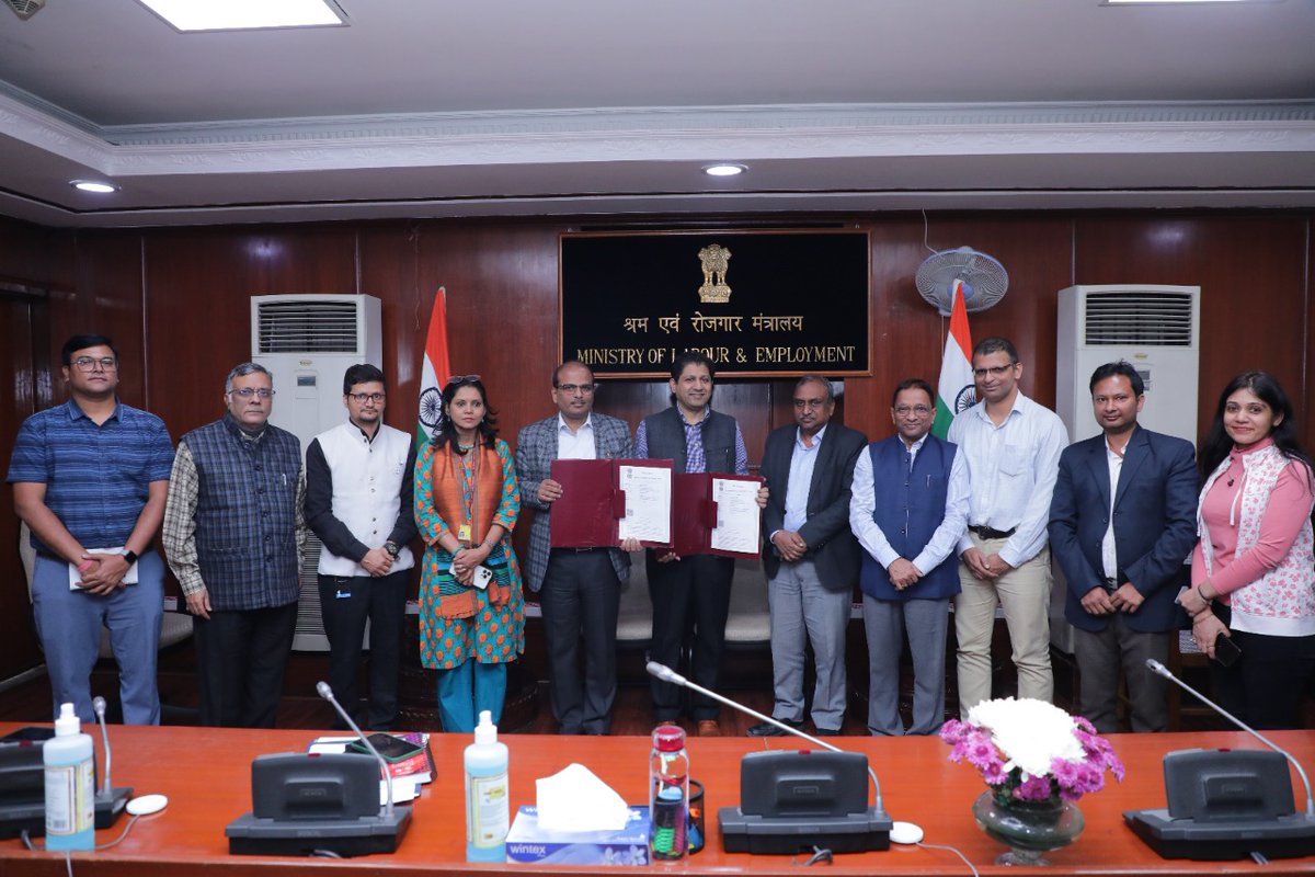 Chairperson DTNBWED (@cpdtnbwed) on Twitter photo Taking a major step in realizing the dream of Prime Minister shri <a href="/narendramodi/">Narendra Modi</a> ji of making India skill capital of world and imparting diginty to workers @DTNBWED signed MoU with @NSDCINDIA for recognizing #skills of the unorganized sector workers
<a href="/byadavbjp/">Bhupender Yadav</a> <a href="/Rameswar_Teli/">Rameswar Teli</a> Taking a major step in realizing the dream of Prime Minister shri <a href="/narendramodi/">Narendra Modi</a> ji of making India skill capital of world and imparting diginty to workers @DTNBWED signed MoU with @NSDCINDIA for recognizing #skills of the unorganized sector workers
<a href="/byadavbjp/">Bhupender Yadav</a> <a href="/Rameswar_Teli/">Rameswar Teli</a>
