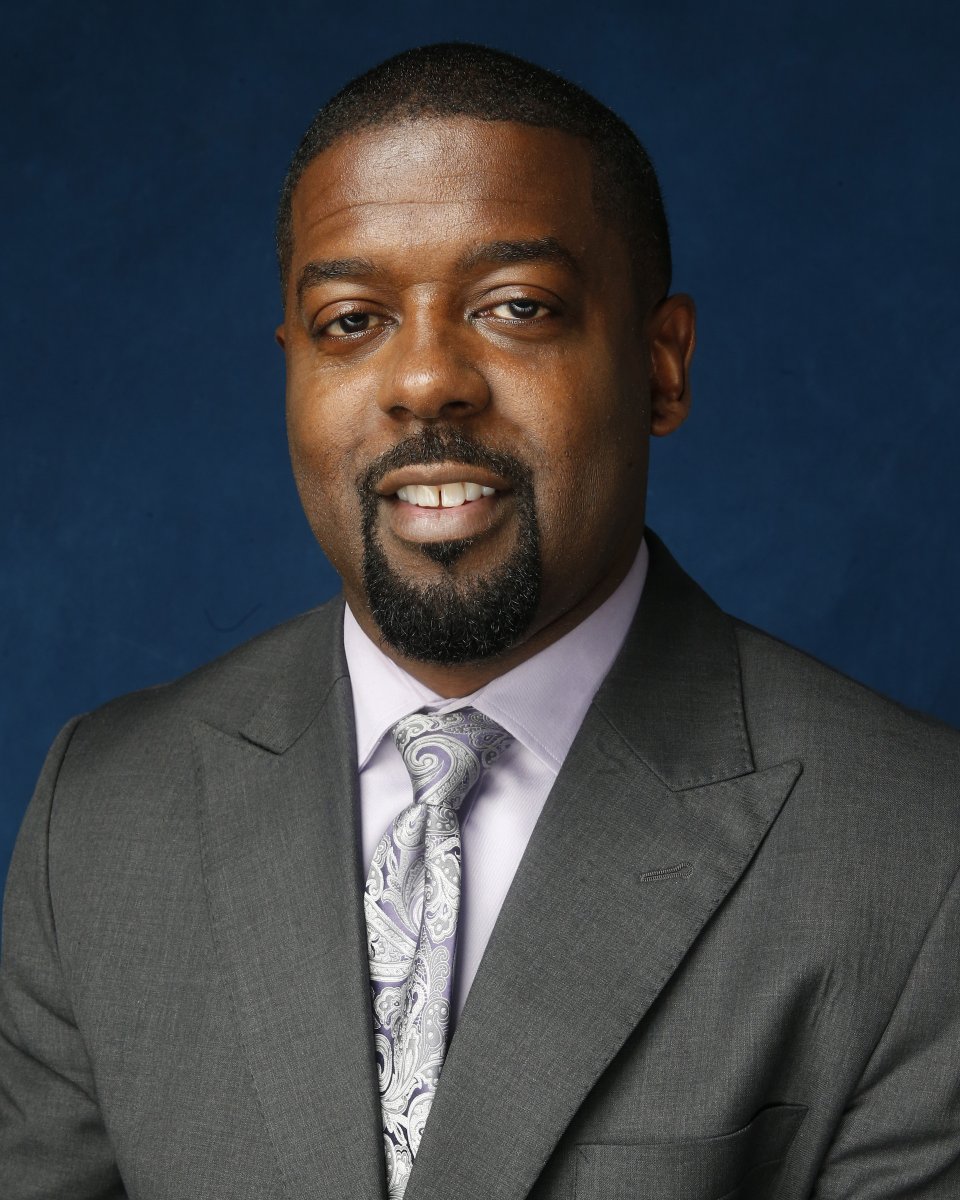 #JSUFaculty: Jackson State University alum and professor Brian E. Anderson, Ph.D., has been appointed to serve a three-year term on the Council on Social Work Education’s (CSWE) Commission on Membership and Professional Development (CMPD).

📰 | bit.ly/3O9jzn7