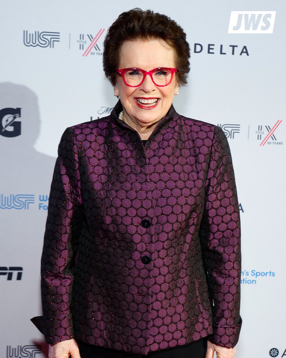 justwsports's tweet photo. Happy Birthday to tennis legend, @BillieJeanKing. 🎂 https://t.co/9LikUO71kF
