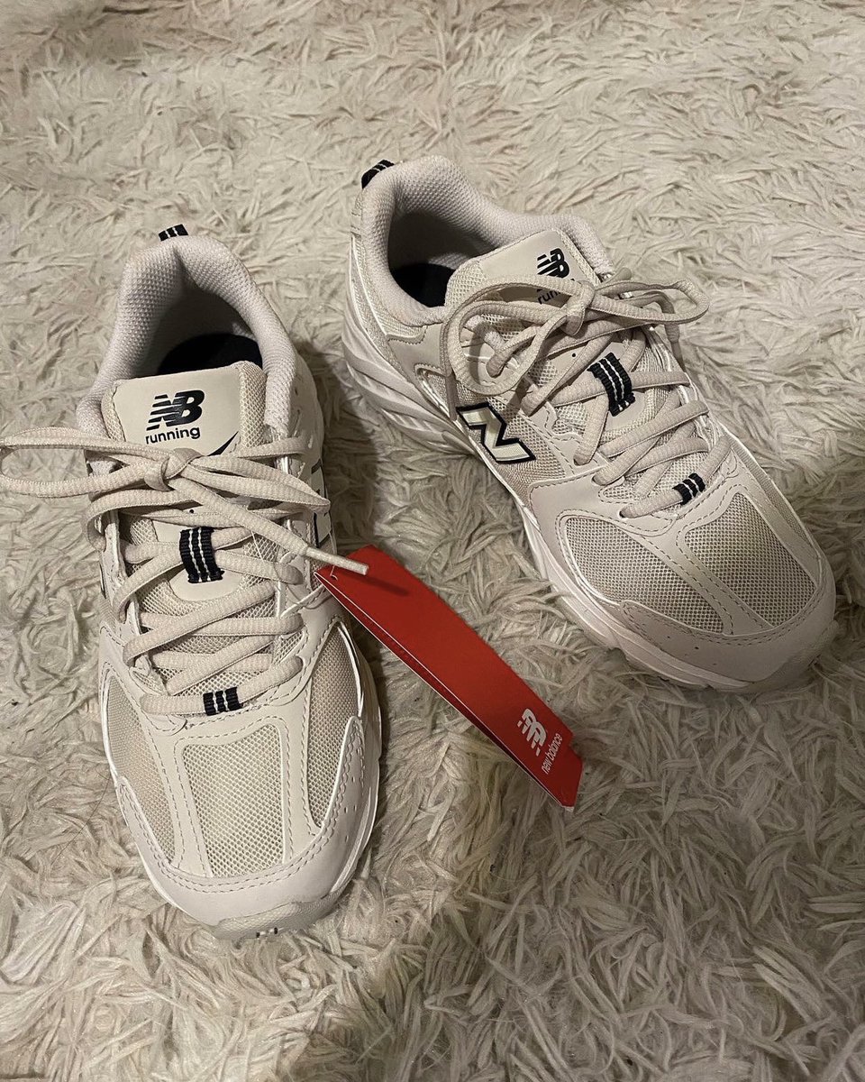 Suchada_Jib's tweet photo. New! พร้อมส่ง New balance 530 สี SH เบอร์23cm/37.5
ราคาพร้อมส่ง 4,000บ 

#newbalance530 #พรีออเดอร์เกาหลี #พร้อมส่งเกาหลี #พร้อมส่งไม่ต้องรอพรี #newbalance530sh https://t.co/1iOgm8KaJi