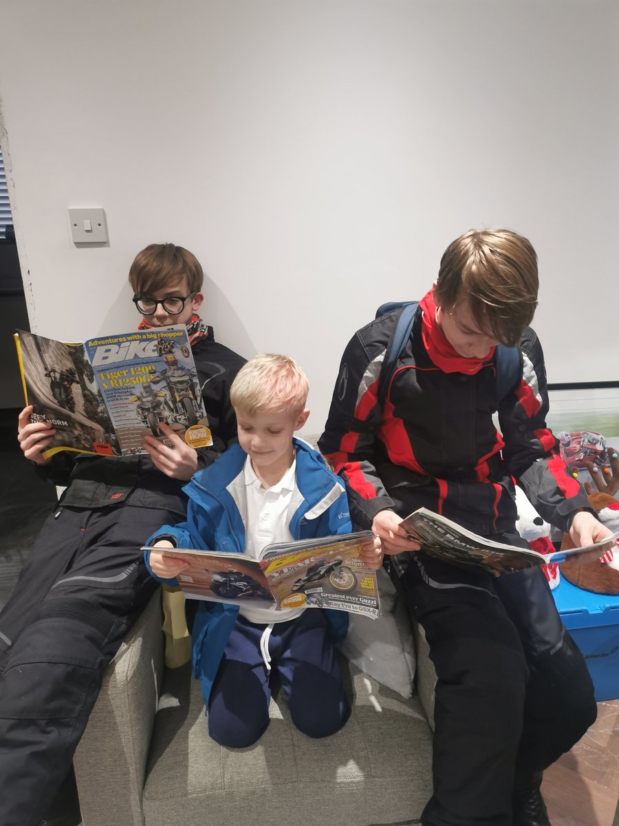 adelecakes85's tweet photo. @AnlabyPS Enjoying this weeks reading challenge ☺️ https://t.co/QSH5r73Hq0