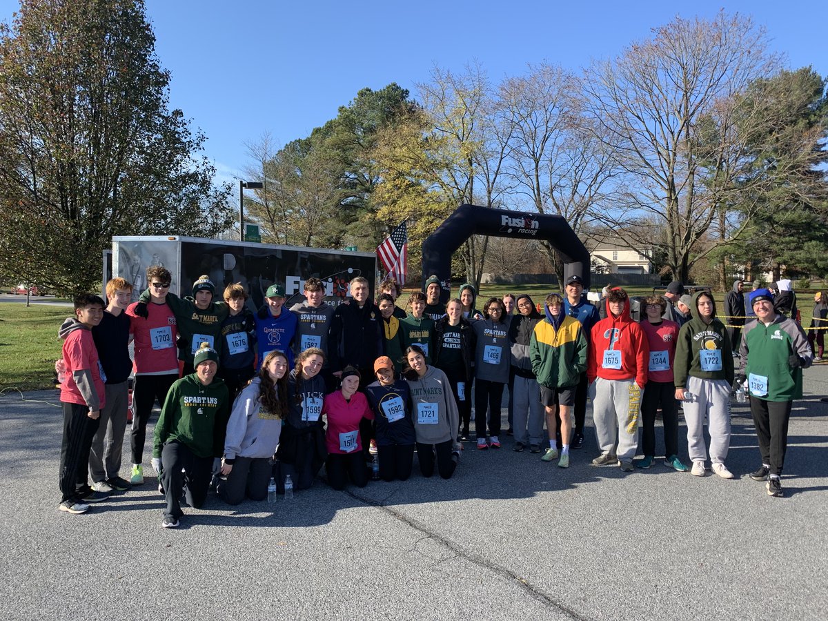 Tfert's tweet image. I was proud to be a part of the @SaintMarksHS team for the annual Bishop's 5K! Coach @mad910  brought home the fastest time and we brought home the gold for the most participants! #SpartanStrong @Spartanrunner