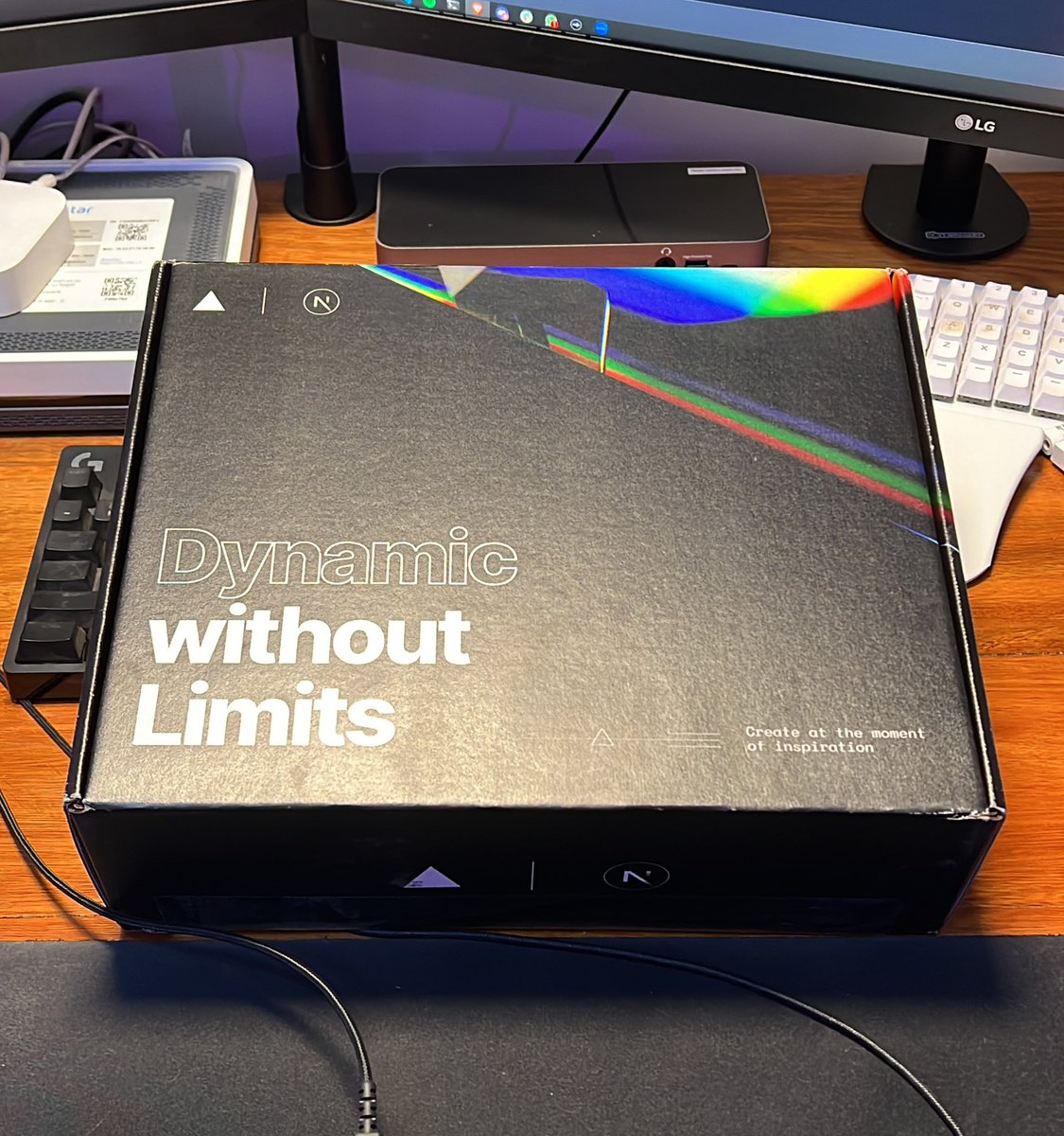 goncy's tweet image. Le sumamos un unboxing al stream de hoy? 👀