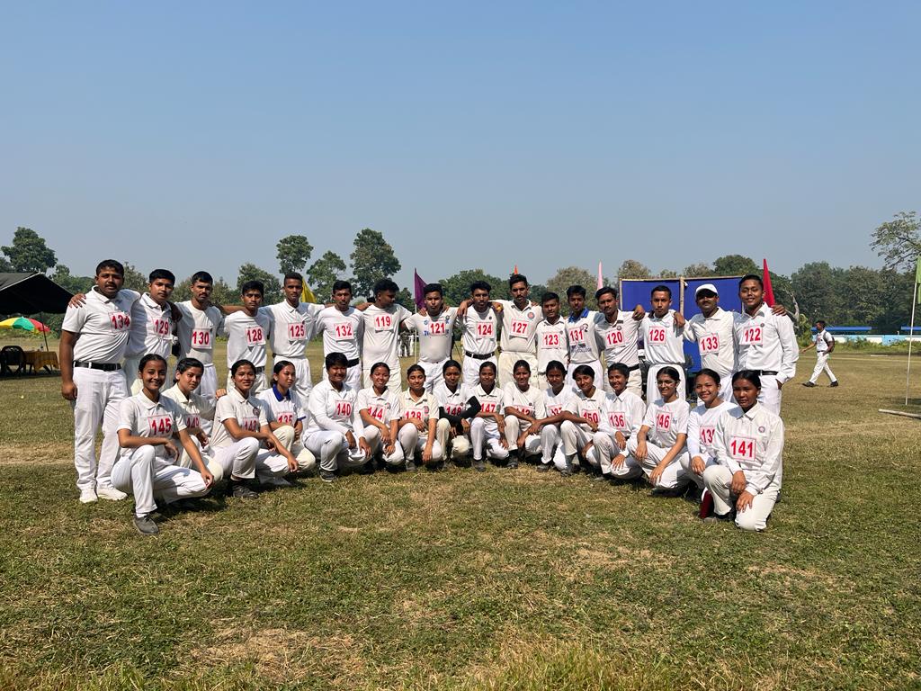 HirakjyotiGog18's tweet photo. 22 November,2022 - Team Assam at East Zone Pre-Republic Day Parade Camp
@_NSSIndia @nss_rdguwahati @rdnss_kolkata @DIPAKKU93471047 @PMOIndia @DrRanjanKrKaka1 @DrRituparnaBor2 @ianuragthakur @YASMinistry @CMOfficeAssam @mygovassam https://t.co/yPISWo3skl