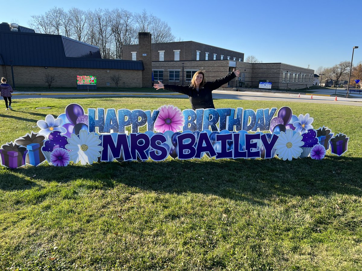 Thank you to my Hickory Ridge family for helping me celebrate! #TextMyTurf