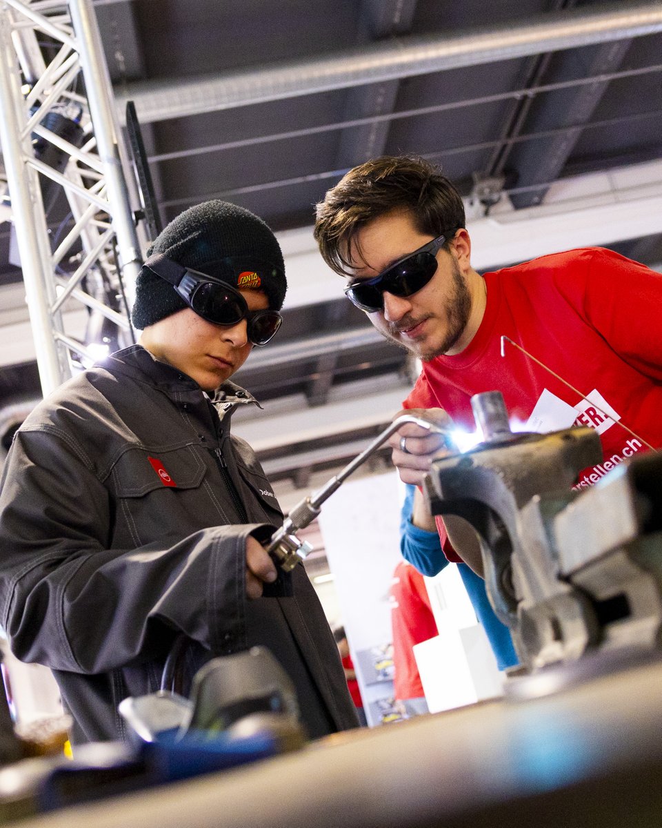 Berufsmesse Zürich tweet media