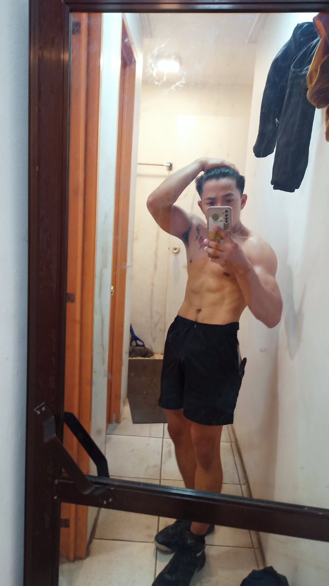 GasparModina's tweet photo. Davao massage #09355586368 https://t.co/0LExg3MUD1