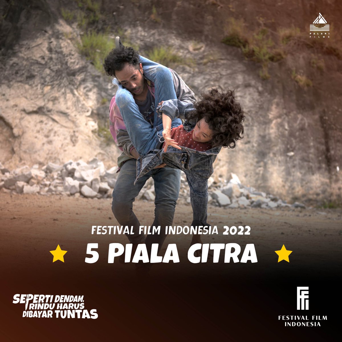 ⭐ 5 PIALA CITRA ⭐ untuk Seperti Dendam, Rindu Harus Dibayar Tuntas (2021).

Selamat kepada kru dan pemain @sepertidendamfilm yang membawa pulang Piala Citra di FFI 2022!

#FFI2022 #sepertidendamfilm