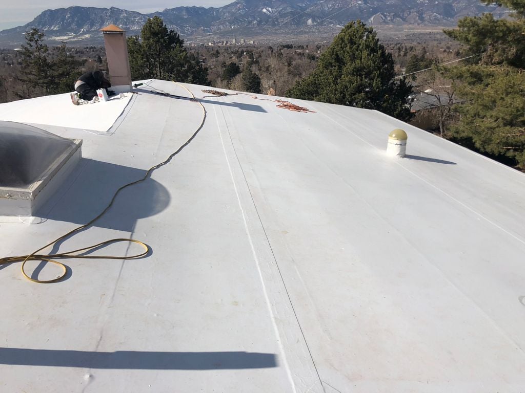 Blocked gutters are a leading causes of leaking roofs. When your gutters are blocked, water cannot drain properly divineroofinginc.com   #coloradosprings #roofingcompany #bestroofingcompany #roofinginspection #commercialroofing #roofinstallation #shingleroofing #metalroofing