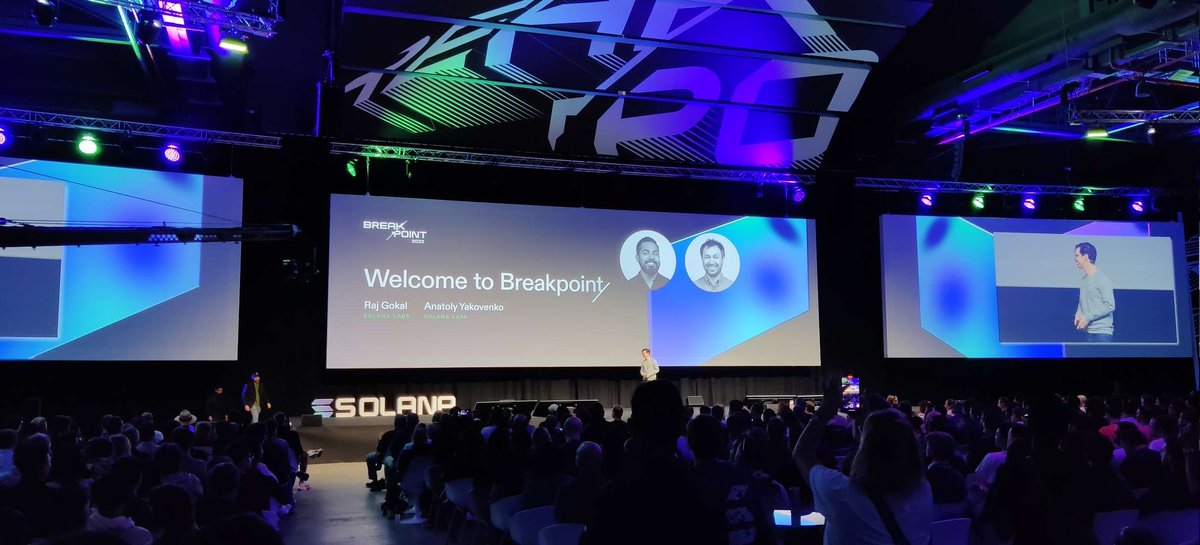 Juliotpaez's tweet photo. After the summer, I attended the @hackerhouses and then to #Breakpoint2022 (@SolanaConf) in #Lisbon where I had the opportunity to meet a lot of interesting people @SolanaFndn and chat with @armaniferrante (a kinda milestone in my career). https://t.co/IB40uvvavU