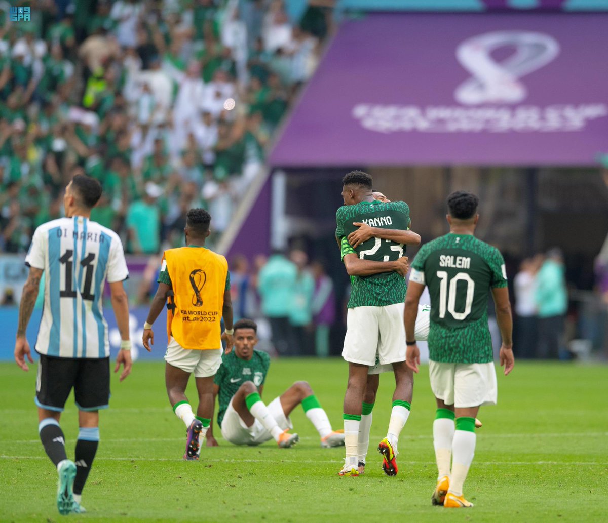 Spa_Eng's tweet photo. Saudi National Team Ends Argentina's Historic Unbeaten Streak.
https://t.co/y66lUfoQl6
#SPAGOV https://t.co/tEqGjoLs1D