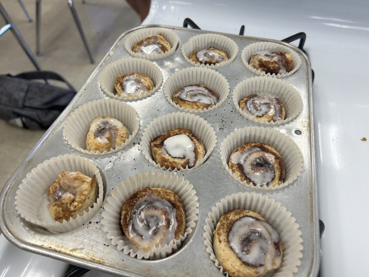 Students in Chefs class ⁦<a href="/WalthamHS/">Waltham High School</a>⁩ learned how to cut fat into flour mixtures, roll out dough plus make a glaze. All necessary skills when helping with Thanksgiving prep #lifeskills ⁦<a href="/WHSCTEprograms/">WHS CTE Programs</a>⁩  cinnamon rolls were delicious