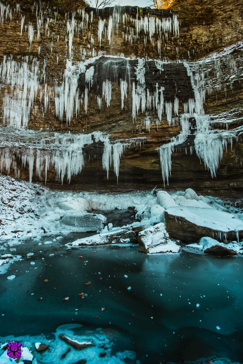 Felkers falls starting to freeze #nature #NaturePhotography #winter #waterfalls #HamOnt #Hamilton