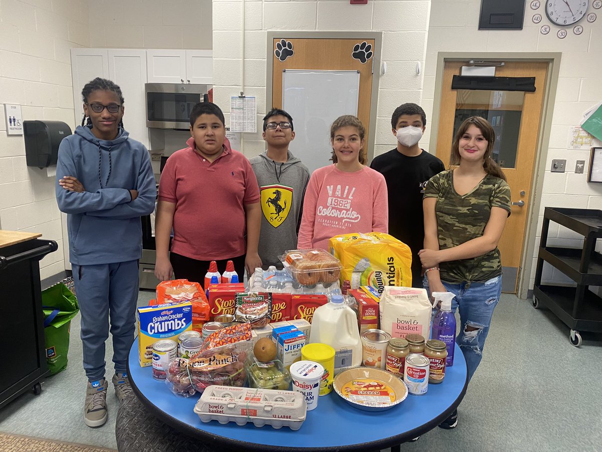 Mrs. Biedermann tweet media