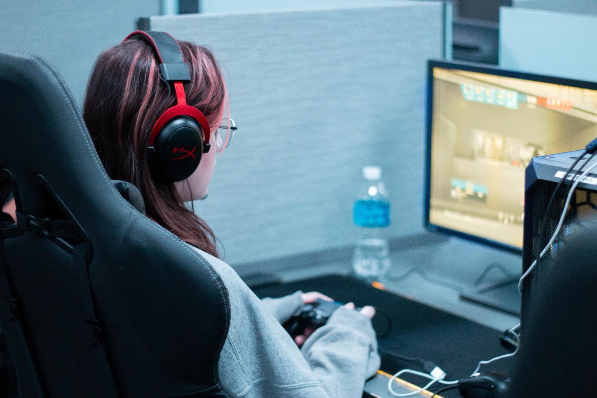 EmbarkIT's tweet photo. Thank you - to the RecPlex for providing such an amazing venue space, &amp; to IAHSEA for allowing EmbarkIT to be part of the Fall Esports Championship this past weekend.  Here is some footage we captured during this incredible event!
#Esports #IAHSEA #RainbowSix #SmashBro #RecPlex https://t.co/m58W2vVCWR