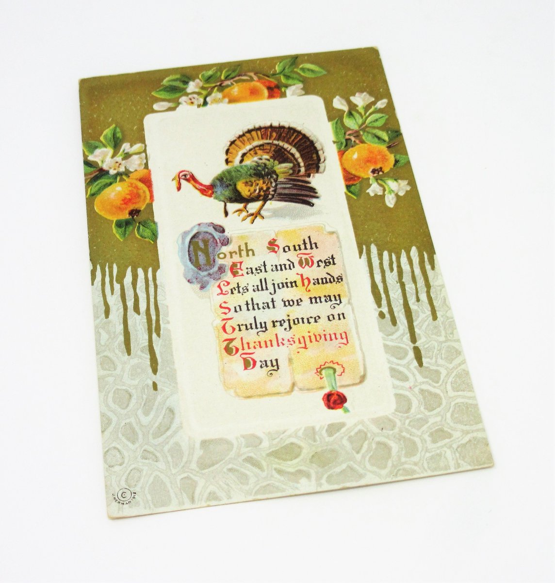 antiquelove22's tweet photo. Vintage Embossed Happy Thanksgiving Day Postcard Featuring a Large Holiday Turkey with the Feathers Fanned Out with Flowers and Gold Accents https://t.co/AwdX6IvAGJ #Etsy #Vintage #ThanksgivingCard https://t.co/PY8DT4MQ0L