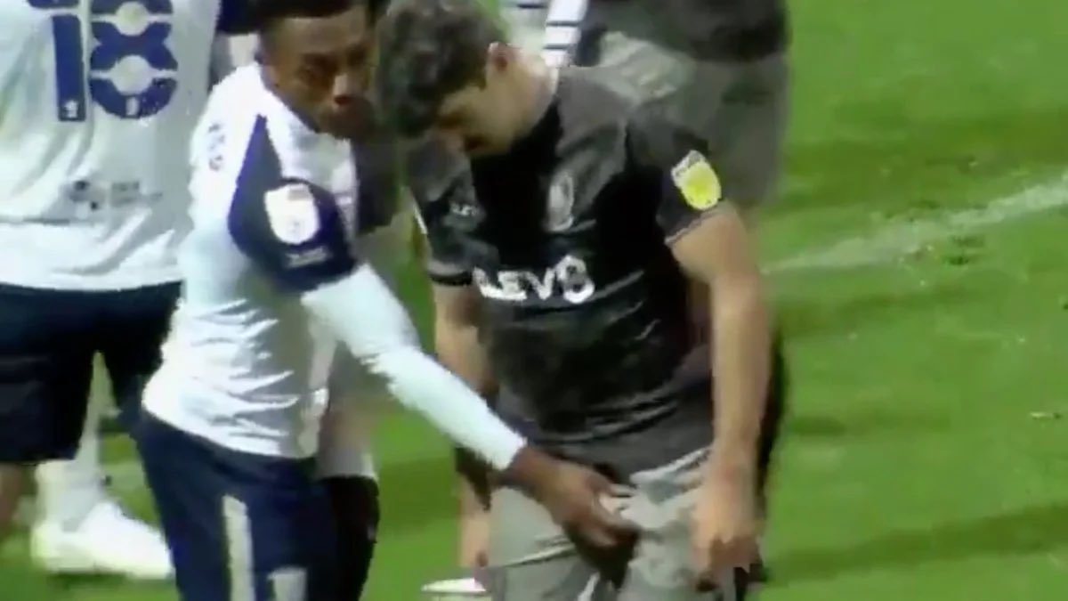 fs-on-twitter-folks-enjoying-watching-football-soccer-must-be-into