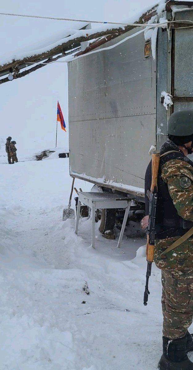 Secfor's tweet photo. Remote Armenian border outpost....
#armenia
#artsakh
#Frontline
#NGO https://t.co/Y28y1zoecZ