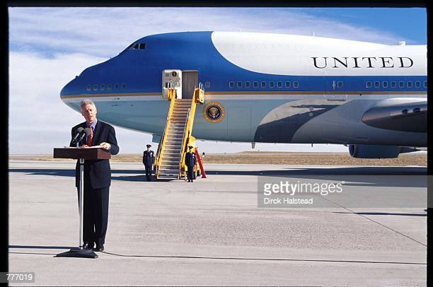 25YearsAgoLive's tweet image. President Clinton addresses the press in Denver, Colorado. The President took a few moments to publicly condemn hate crimes that have recently occurred in Colorado.