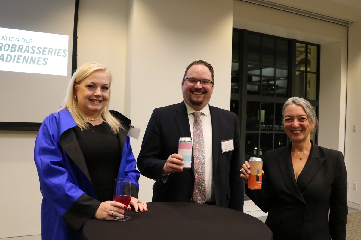 Thank you to all the Members of Parliament and staff who attended our Celebrating Craft Beer reception last evening to try #craftbeer from across Canada.

We look forward to working with you in the months ahead! #cdnpoli