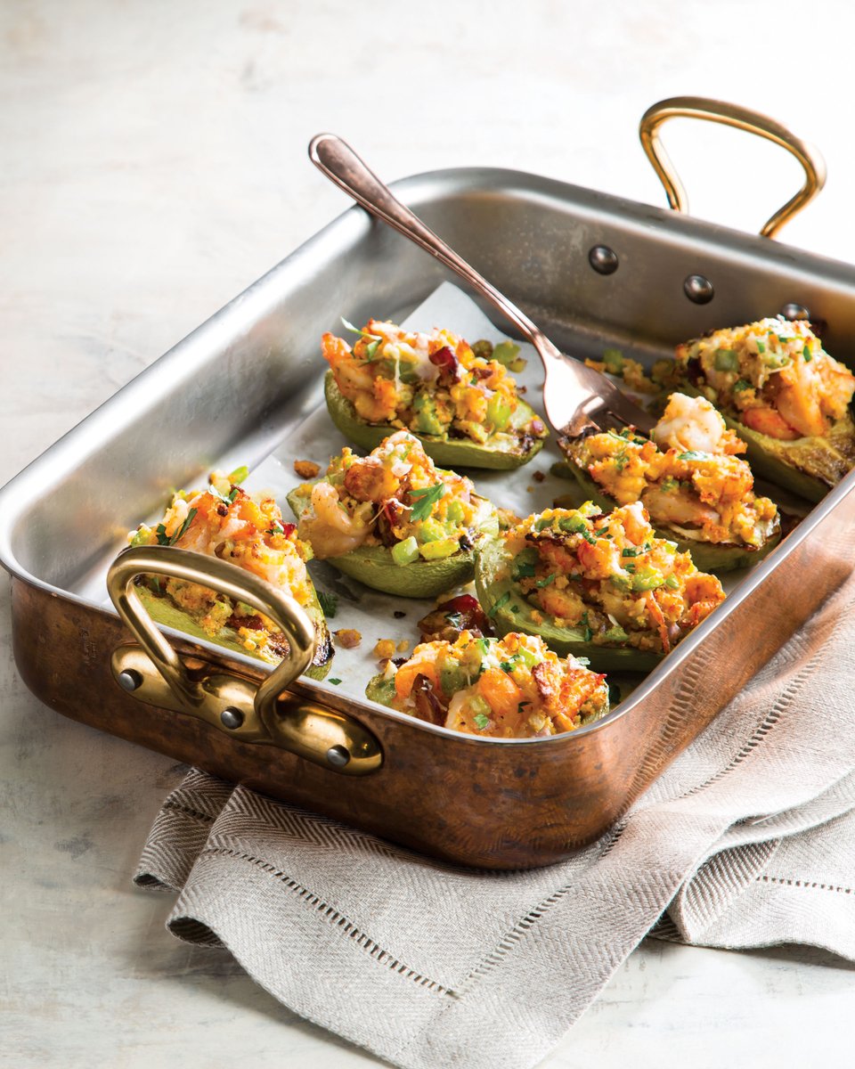 CookinLouisiana's tweet photo. Check out these 5 Louisiana-inspired dressing for your Thanksgiving table. https://t.co/9BjIzmTMod
#Louisianacookin #dressings #dressingrecipe https://t.co/zad8r1KDkg