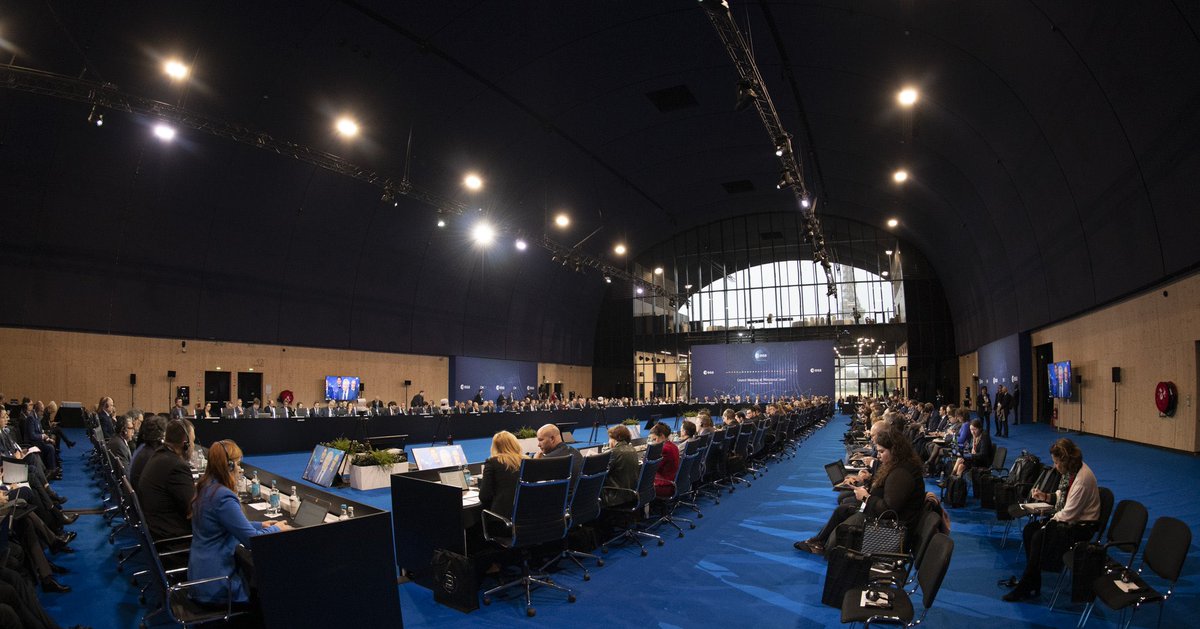 esa's tweet photo. 🎥 As the first day of #CM22 draws to a close, watch the replay of the opening and statements at #CM22 from today 👉 https://t.co/KnMOoSE6Xh

📺 Don't forget to join us tomorrow to hear the outcomes beginning at 12:30 GMT/13:30 CET on #ESAWebTV 👉 https://t.co/PcAhyhOUPe https://t.co/YxmhlvqcmR