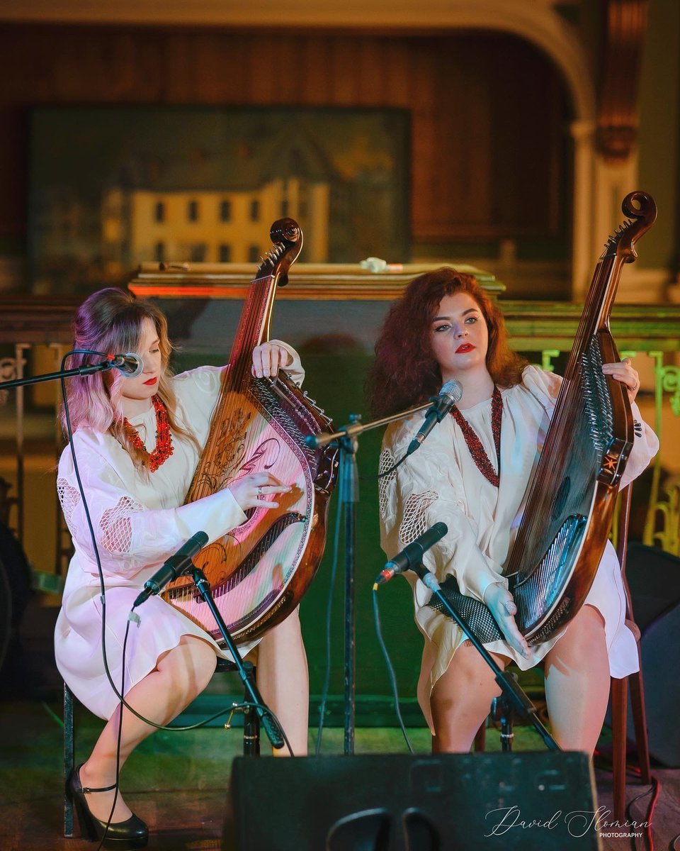 **3 DAYS TO GO!** 
Join us on 24th November at 7pm in The Barn at St John's College with Dvi Doli for an evening of Ukrainian folk music and a fight for Ukraine's freedom. 

Find out more here: fb.me/e/271lvOX4j

<a href="/StJohnsOx/">St John's College</a> <a href="/OxMusicFaculty/">Faculty of Music</a>