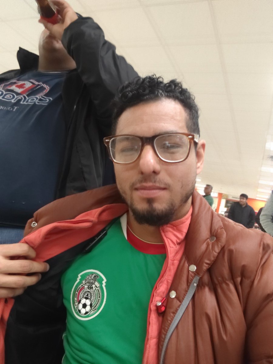cartonsinch's tweet photo. Saludos desde LG Apodaca #regiospararegios #VivaMexico 🫶🏽🇲🇽💪 @TUDNMEX @miseleccionmx https://t.co/ZJB5zjckb6