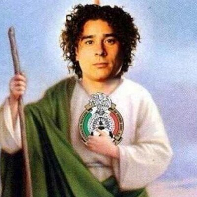 Eugenex2003's tweet photo. WHAT A SAVE OCHOA. TE AMO PAPA https://t.co/PMYyabnYUW