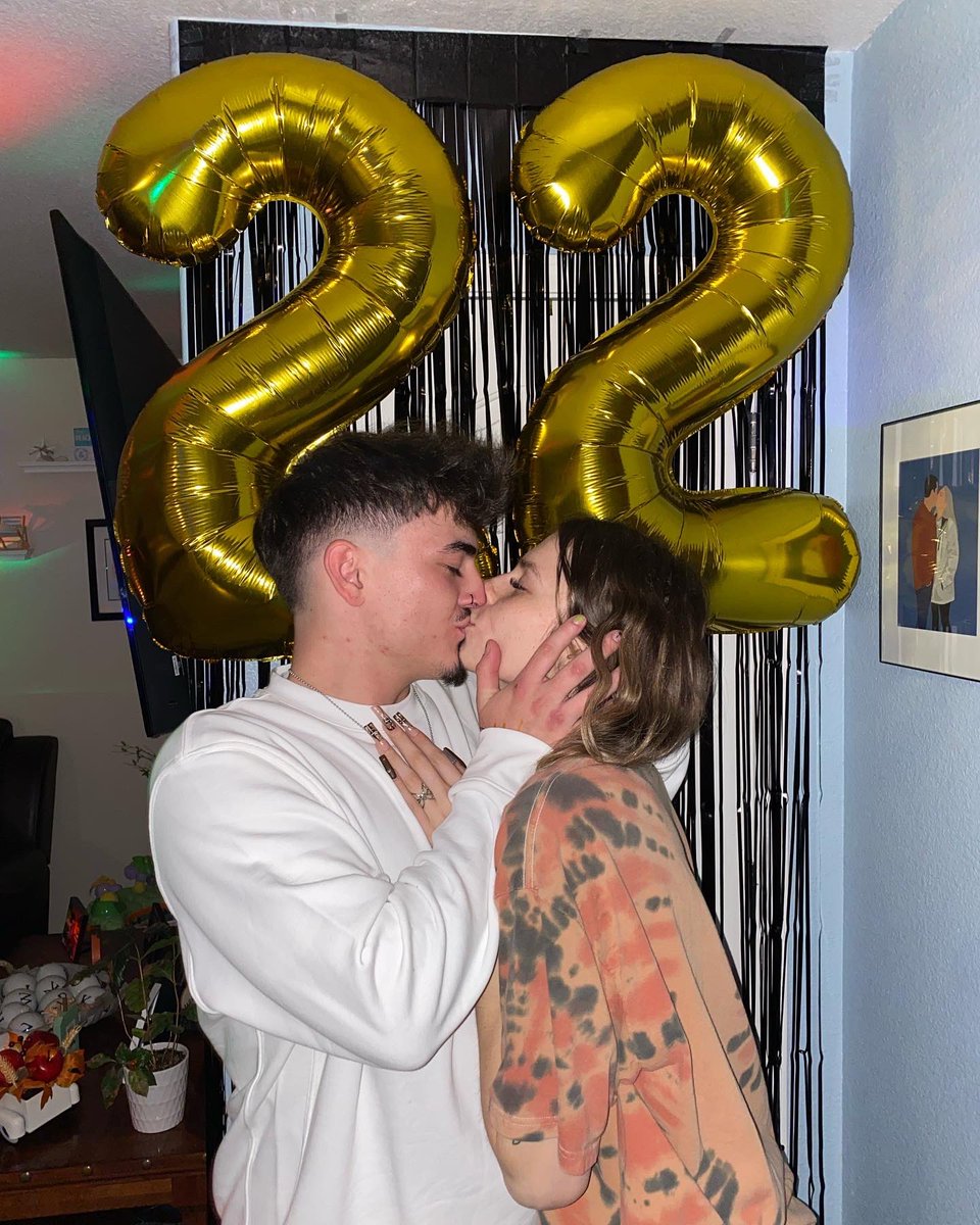 K_Duncan11's tweet photo. happy golden year baby, can’t wait for the best year yet, i love you 4life❤️‍🔥 https://t.co/kAZyJMrvHy