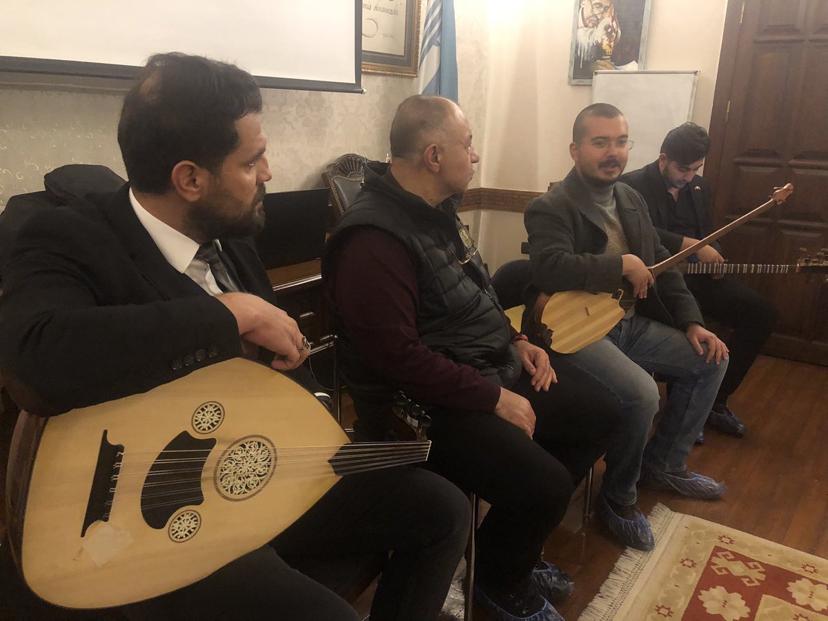 Türk dünyasından türkü örneklerinin de sunulduğu bu haftaki “Salı Sohbeti” programımızı Sayın Prof. Dr. Türker Eroğlu ile “Türkü Nedir?” üzerine gerçekleştirdik.

Sayın Prof. Dr. Türker Eroğlu’na, sanatçılarımıza ve tüm katılımcı dostlarımıza teşekkür ederiz.