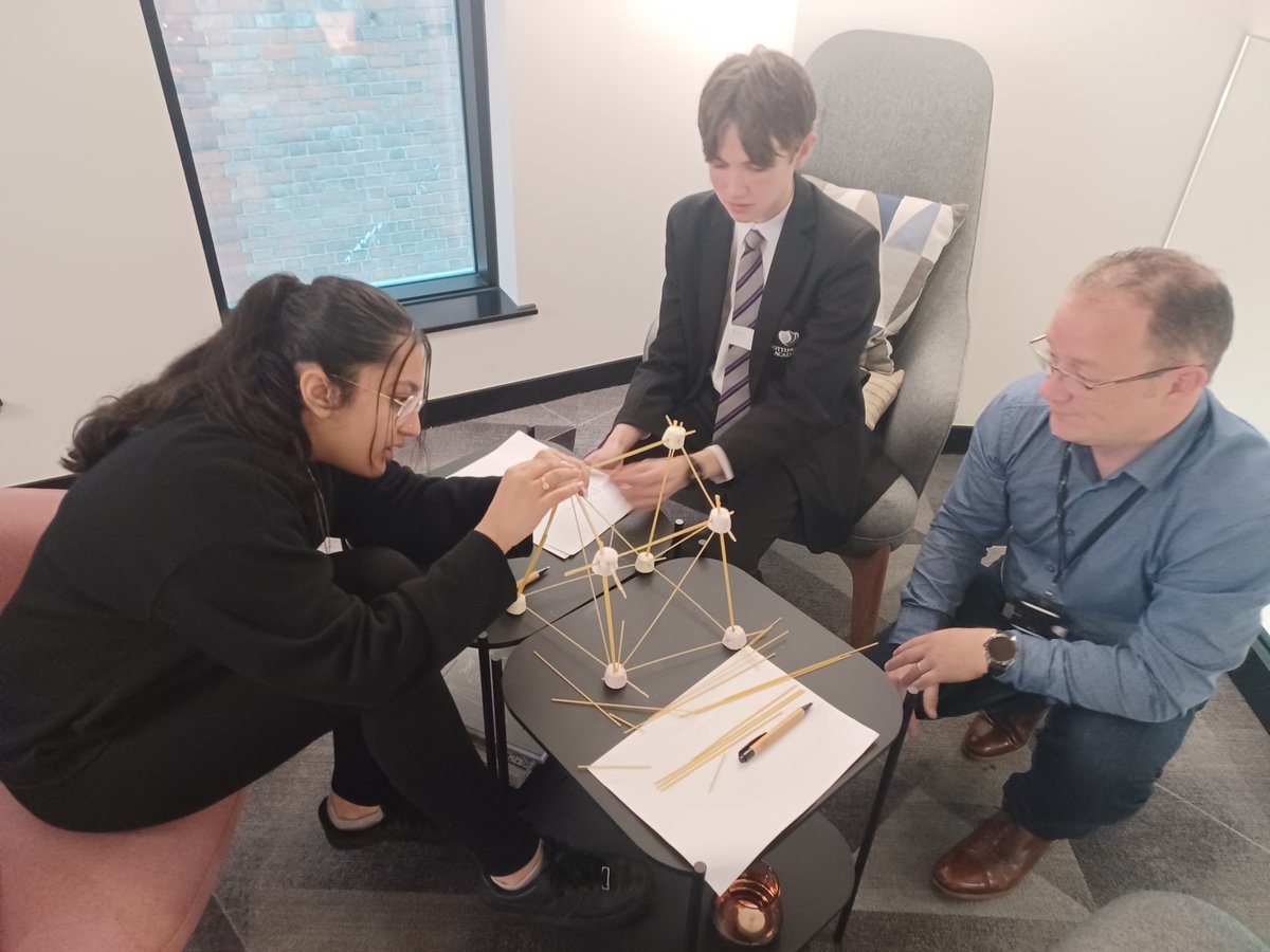 ThinkForwardUK's tweet photo. FutureMe students in #Nottingham have been enjoying insight days with @fgouldconnect.
Students toured the office &amp; heard about different job roles from surveyors &amp; project managers. They also took part in a team challenge to build a communications tower from marshmallows &amp; pasta. https://t.co/bLM8DdGYxy