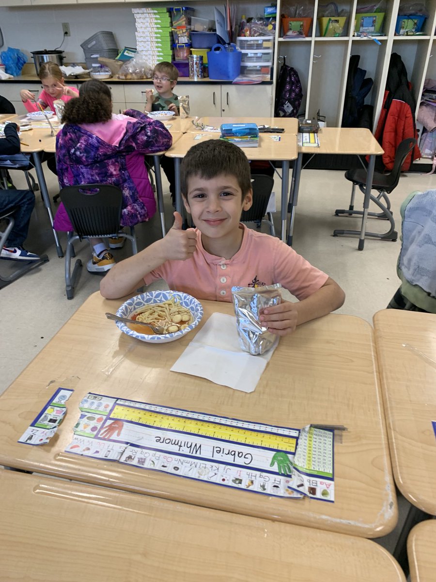Monicapshots's tweet photo. Stone Soup! Yum! ⁦@warrenschools⁩ #LincolnPrideWCS https://t.co/oGOhtqHTq7