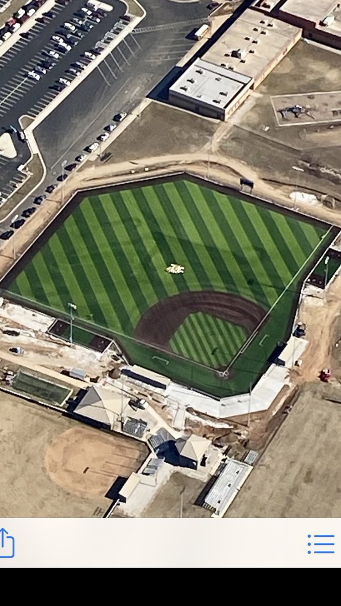 Roy B. Shaver field has been named the MHSBCA Baseball Turf Field of Year! 
Congratulations <a href="/NeoshoAD/">Neosho Athletics</a>, <a href="/rfret14/">Richie Fretwell</a>, @Neosho_Supt, the Neosho community, and everyone else that was a vital part of bringing this award home and a great field for our players and community!