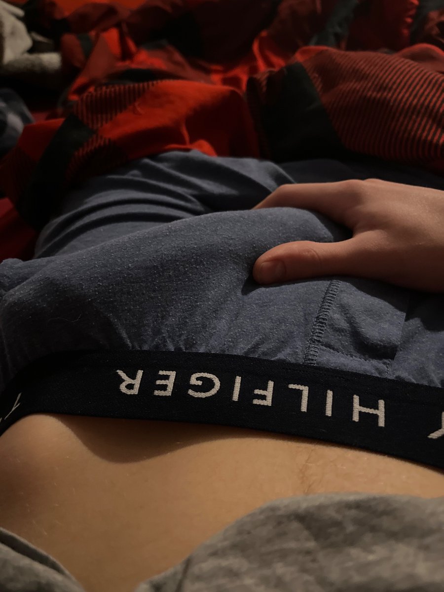 Mat64042319's tweet photo. Like or dm to see my dick #bigdick #horny #trade #gay #bi #straight #ass #boobs #bigcock #nude #cockcompare #teen https://t.co/RddlZbOzPn