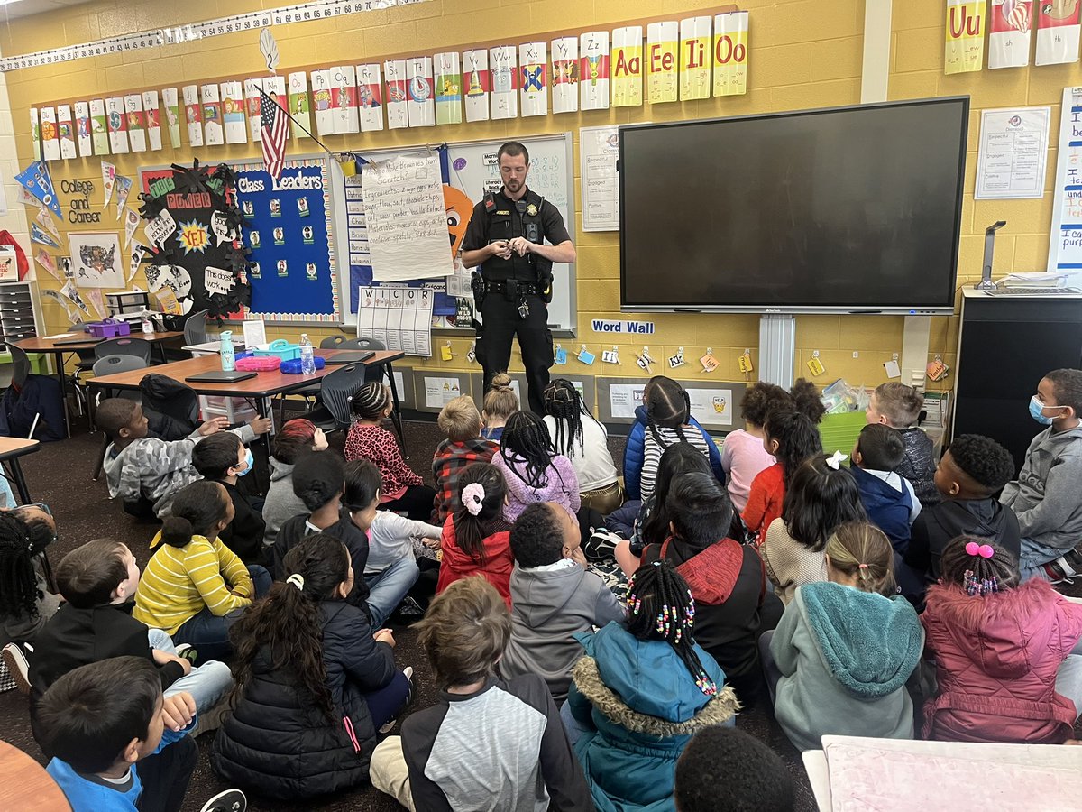 Officer Roberts sharing more about how he helps us everyday at CTE! The students are always captivated by his special gadgets! Thankful for Officer Roberts! <a href="/CatawbaTrail/">Catawba Trail Colts</a>  <a href="/ShulersClass/">LaTanya Shuler</a>