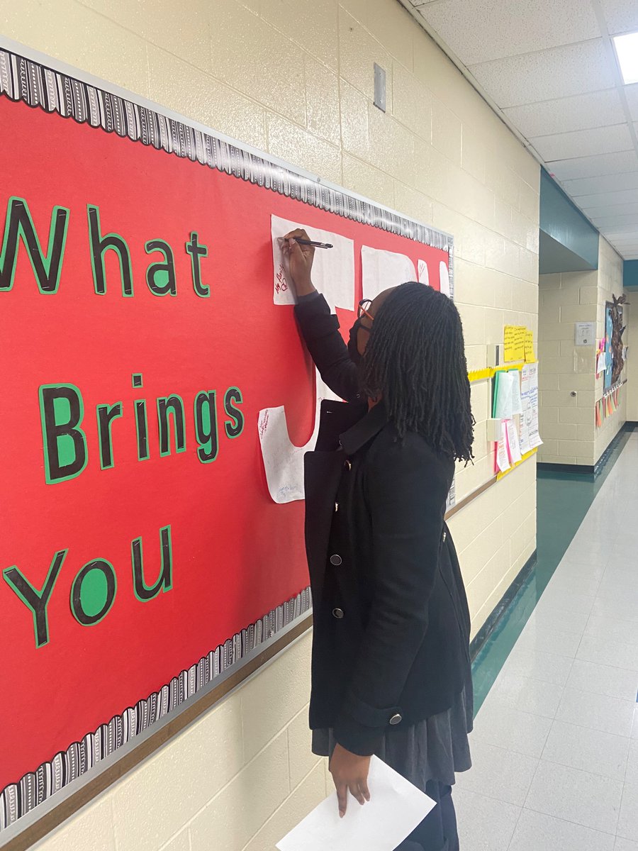 zrogers's tweet photo. What brings you Joy? Our Arden family and friends had such a great time engaging with this interactive bulletin board created by our AAP teacher, Ms. Martin! https://t.co/UuPCNZpBG6