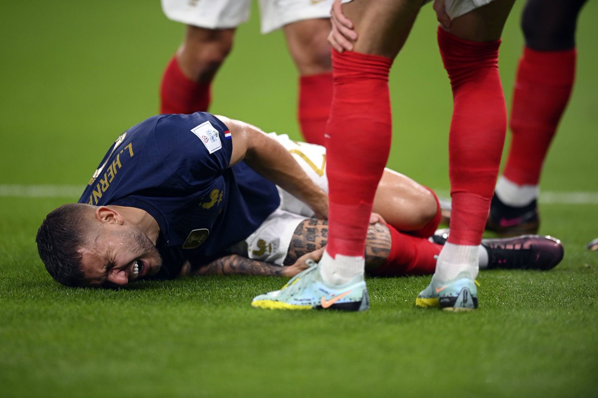 ActuFoot_'s tweet photo. 🚨 Lucas Hernandez pourrait souffrir d’une rupture des ligaments croisés. 🤕

(@RMCsport) https://t.co/MT6G7R4njG