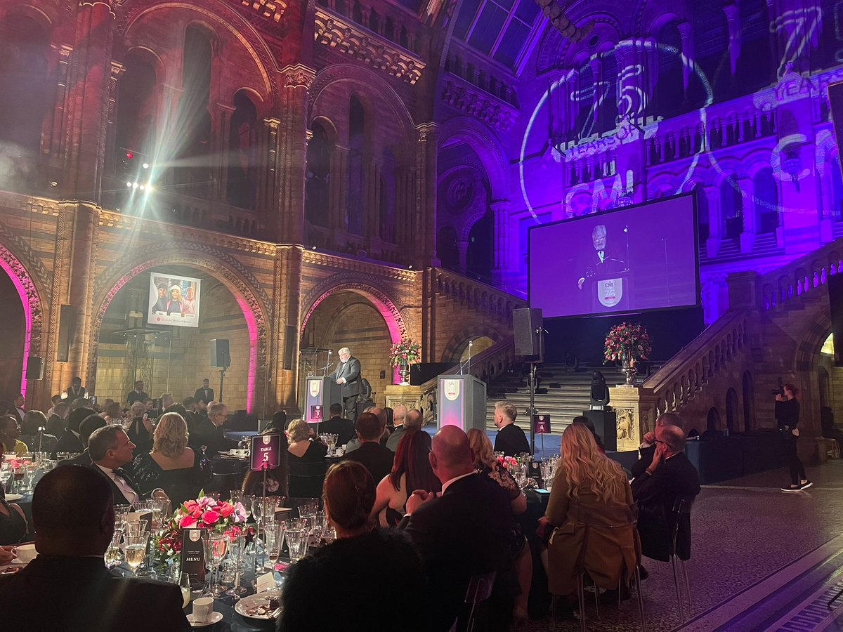 cmi_managers's tweet photo. "Helping to build confident leaders can be the defining difference for organisations, regardless of sector, or of size. We cannot understate the link between training people for the jobs of tomorrow and delivering economic growth." - @LordMarkPrice 

#CMIAwards2022 https://t.co/KfMUxcl1ag