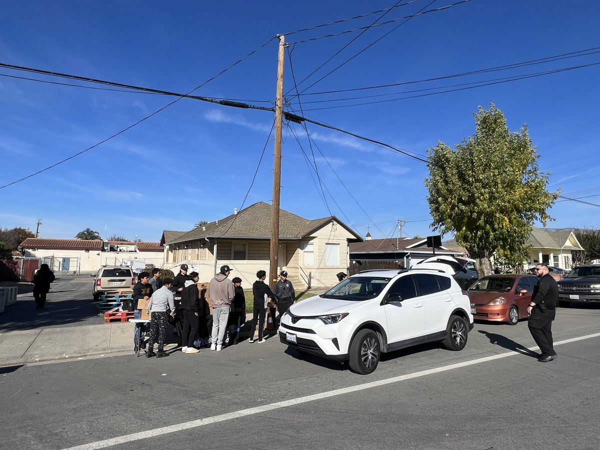 SHAztecBaseball's tweet photo. Soledad Police Department,Food Bank of Monterey County, the Salvation Army, and Soledad Lions Club food drive. Shout out to Aztec baseball Alumni David Morales out of Rhode Island House of Representatives making the trip to give back to his community. #AztecBaseball #Family https://t.co/JXGWCMmo2k
