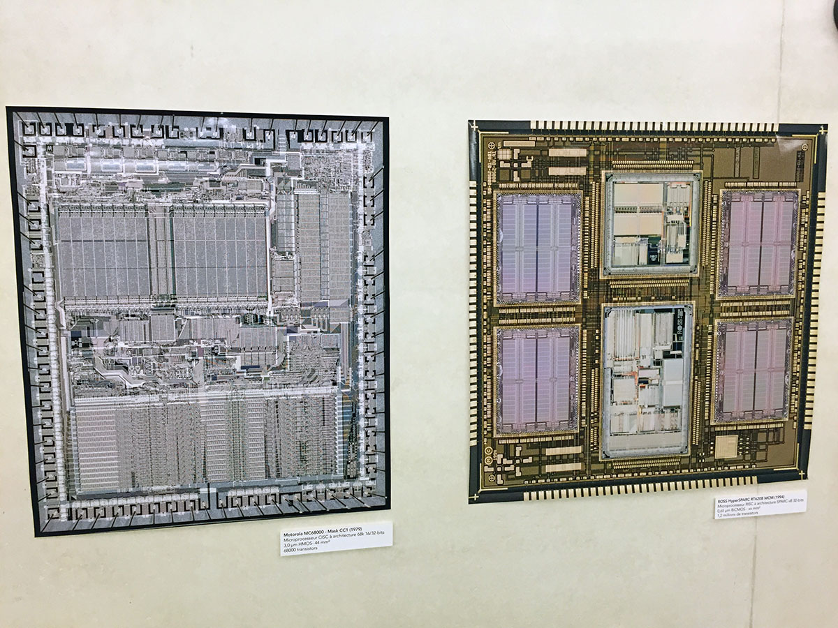 Siliconinsid's tweet photo. Today I have installed my very first art exhibit at the National Institute for Research in Digital Science and Technology. Large format prints are so immersive! https://t.co/grD5mRWsdi