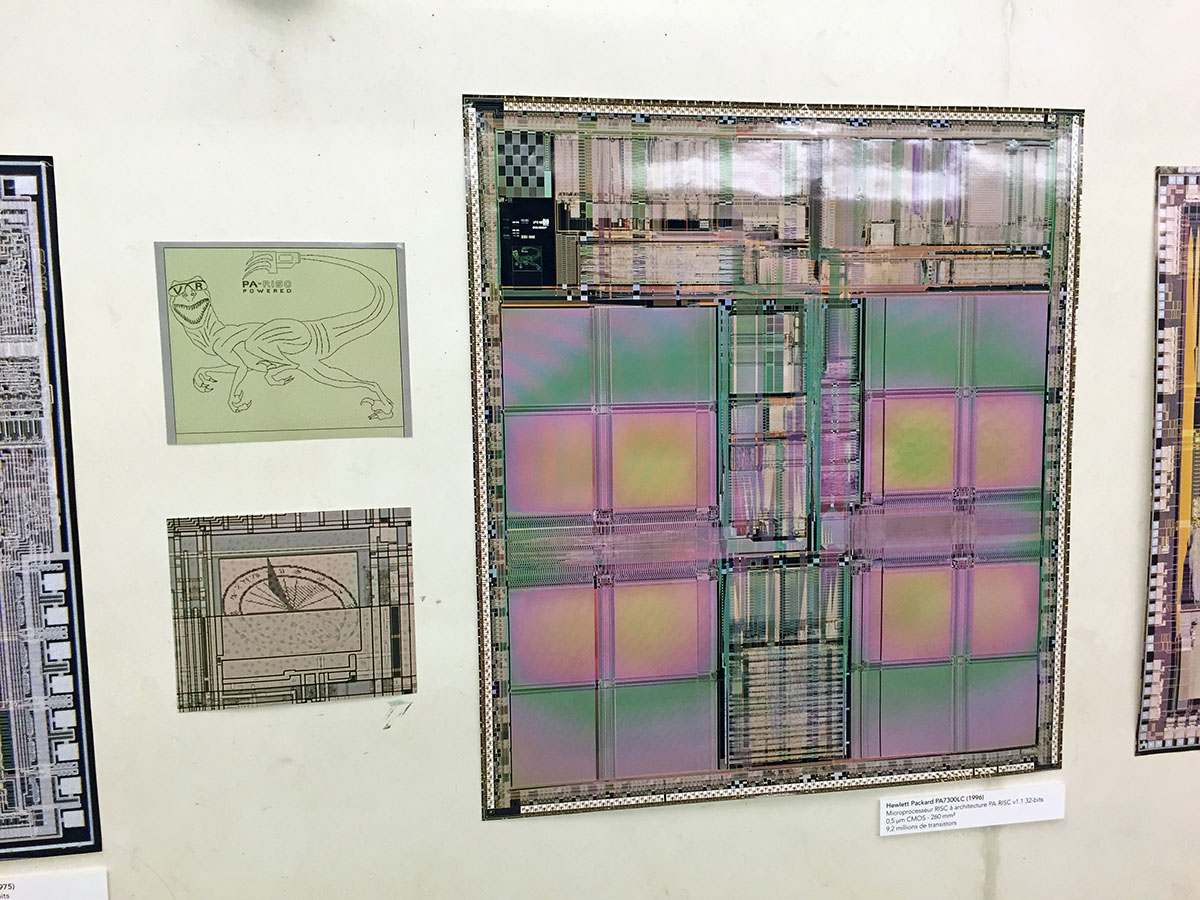 Today I have installed my very first art exhibit at the National Institute for Research in Digital Science and Technology. Large format prints are so immersive!
