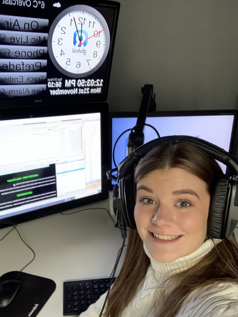 _RubySturgess's tweet photo. I started my placement week at Global yesterday!
Had a fab first day learning lots and getting involved. I can’t wait to see what the rest of the week brings! 
@global #news #radio #manchester https://t.co/E1IlbJp6xp