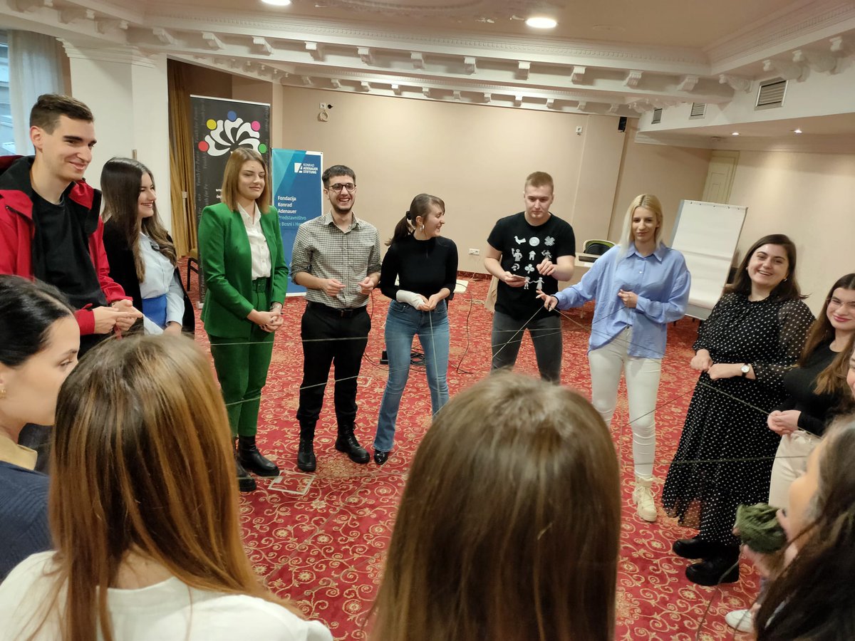 YfPBiH's tweet photo. Some📸highlights from our seminar "Political education of Young People" implemented with support from Konrad Adenauer Stiftung 

📍Sarajevo 🇧🇦
📅18th - 20th November 

#rethinkingpeace #youthforpeacebih #politicaleducation https://t.co/cZPIrrRe4t