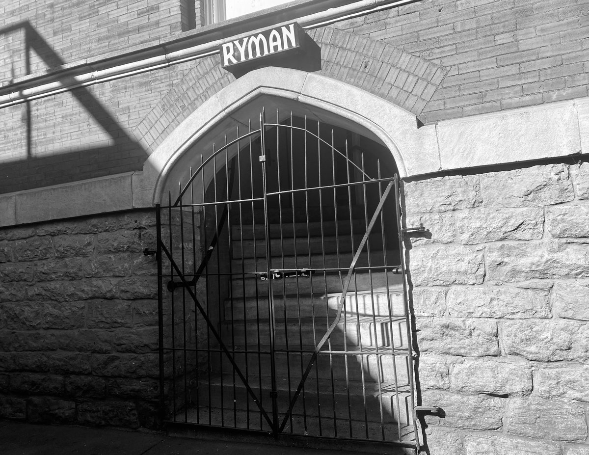 ryman-auditorium-on-twitter-many-would-say-it-s-a-rite-of-passage-to