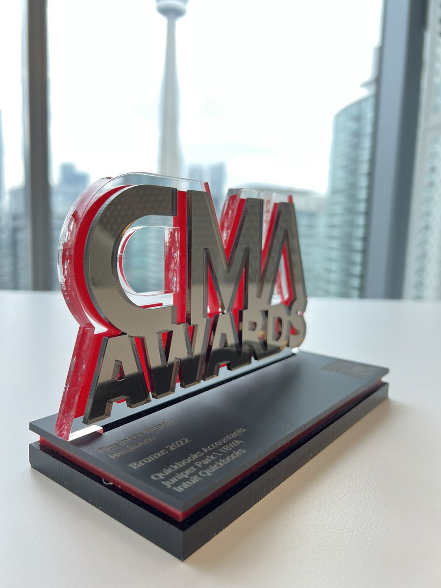 het_07's tweet photo. @QuickBooksCA won Bronze in the Business Category at 2022 Canadian Marketing Association annual awards gala for out first QuickBooks Online Accountant campaign in Canada. So proud to be a part of this great marketing team #SupSBSEG #CMAgala #CMAAwards @CdnMarketing @IntuitAcctsCA https://t.co/S4LQgJOX79